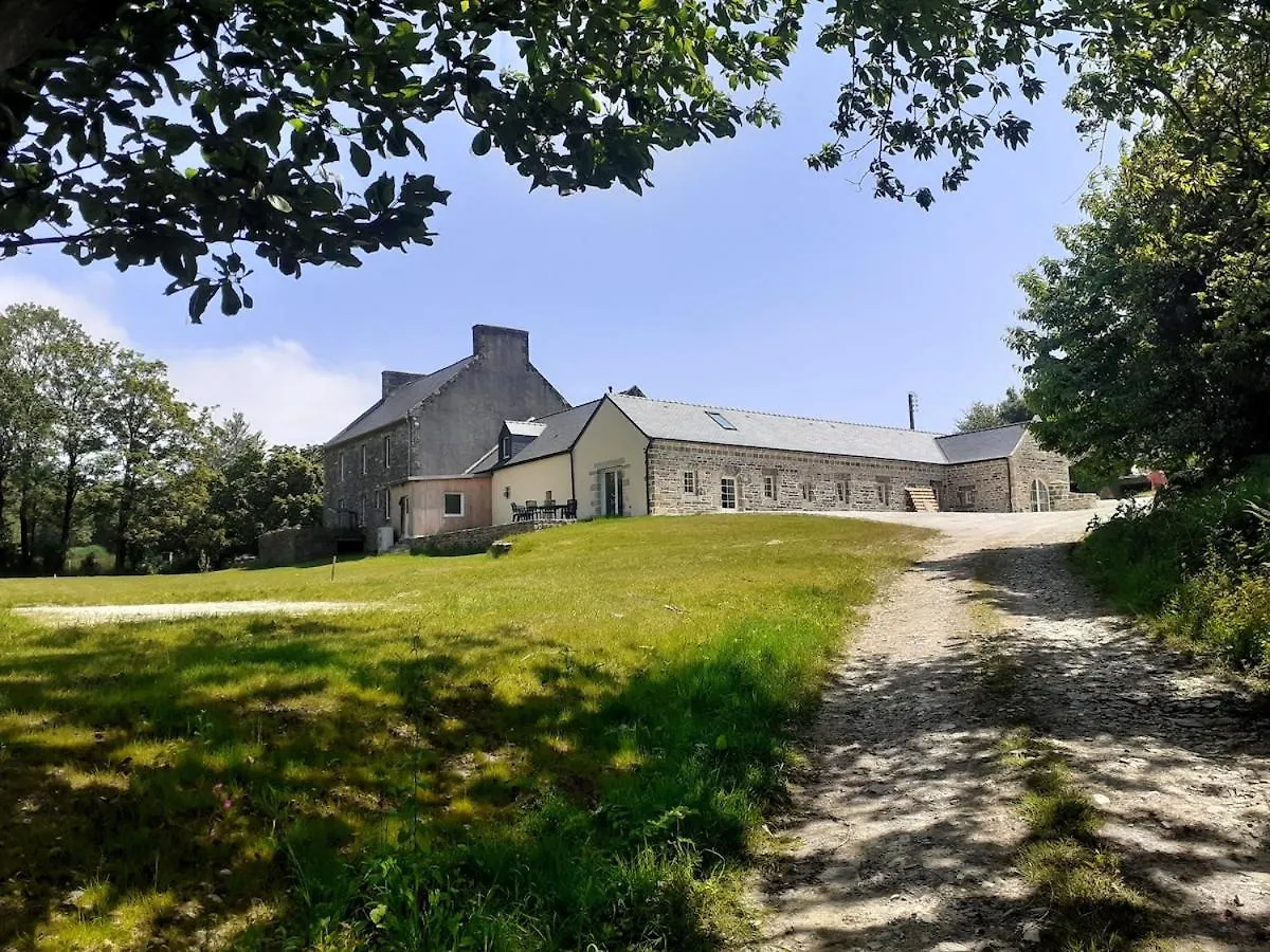 Gites Jumeles - 12 Places Landrevarzec